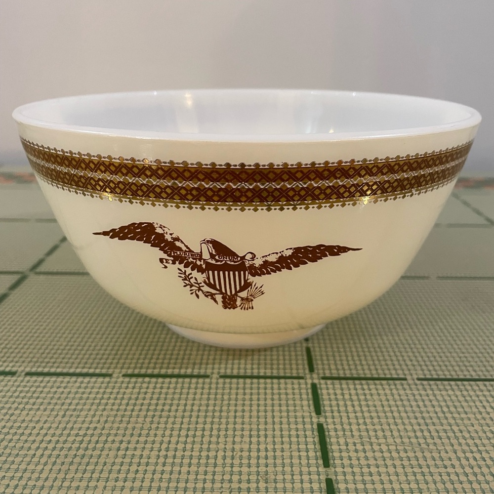 Vintage Pyrex Bowl with Eagle Design